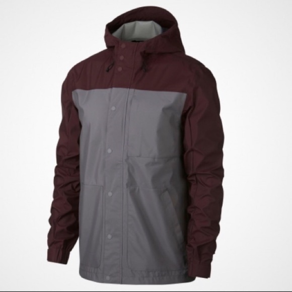 New Nike SB Shield Jacket Red/ Burgundy/ Grey Sz M - Picture 2 of 7